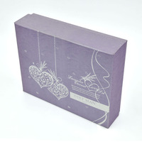 Boîte cadeau rigide de luxe avec logo personnalisé imprimé, emballage en carton avec doublure en satin pour emballage de cadeaux de mariage ou de la Saint-Valentin