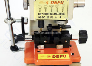 Machine à dupliquer les clés verticale DEFU 998C pour la fabrication de clés, outils de serrurier - Product Image 4
