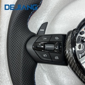 Volante de Fibra de Carbono de Nuevo Estilo para <span class=keywords><strong>BMW</strong></span> M2 <span class=keywords><strong>M3</strong></span> M4 M5 F10 F30 F32 F80 F82 F32 E90 E92 E70 E84 Venta Directa de Fábrica - Product Image 4