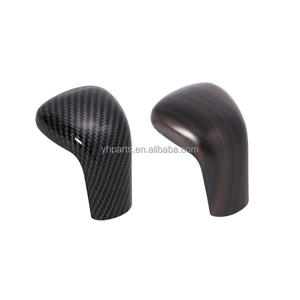 Cubierta <span class=keywords><strong>de</strong></span> palanca <span class=keywords><strong>de</strong></span> cambios <span class=keywords><strong>de</strong></span> <span class=keywords><strong>coche</strong></span>, cubierta <span class=keywords><strong>de</strong></span> palanca <span class=keywords><strong>de</strong></span> cambios <span class=keywords><strong>de</strong></span> fibra <span class=keywords><strong>de</strong></span> carbono, <span class=keywords><strong>Protector</strong></span> <span class=keywords><strong>de</strong></span> perilla <span class=keywords><strong>de</strong></span> caja <span class=keywords><strong>de</strong></span> cambios para accesorios delanteros <span class=keywords><strong>de</strong></span> <span class=keywords><strong>coche</strong></span> - Product Image 4