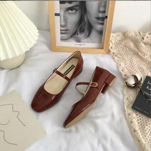 Nueva tendencia Ballet Flats Shoes <span class=keywords><strong>Outlet</strong></span> Flat Dress Party Shoes Square Toe Lady Elegant Flat Mary Jane Shoes - Product Image 1