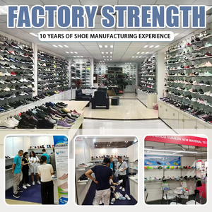 Chaussures <span class=keywords><strong>de</strong></span> <span class=keywords><strong>skate</strong></span> tendance <span class=keywords><strong>de</strong></span> nouvelle conception, directement <span class=keywords><strong>de</strong></span> l'usine, Zapatillas <span class=keywords><strong>De</strong></span> <span class=keywords><strong>Skate</strong></span>, chaussures <span class=keywords><strong>de</strong></span> <span class=keywords><strong>skate</strong></span> décontractées antidérapantes pour hommes et femmes - Product Image 2