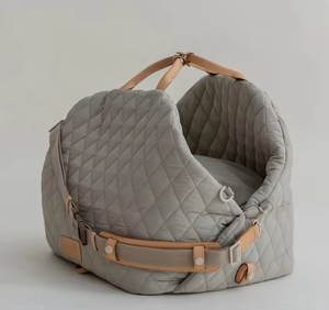 छोटे पोर्टेबल बड़ी क्षमता लुभावनी नायलॉन पालतू कैरियर यात्रा बैग के लिए क्लिप-ऑन लीश के साथ छोटी पोर्टेबल बड़ी क्षमता लुभावनी नायलॉन पालतू - Product Image 4