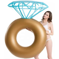 PVC écologique Nouveau design Anneau flottant de natation en diamant doré Jouets de fête de l'eau en plein air Anneau gonflable de natation Boîte de couleur OEM