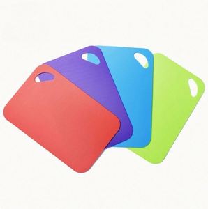 Juego de Tablas de Cortar de Plástico Flexible, con Código de Color, Antideslizantes, Libres de BPA, Herramientas de Cocina Flexibles - Product Image 3