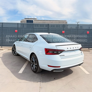 Aileron arrière couleur pour <span class=keywords><strong>Skoda</strong></span> SuperB 2025 - Product Image 2