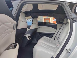 Occasion pour Galaxy <span class=keywords><strong>E8</strong></span> EV Berline LHD Automatique Propulsion Faible Kilométrage Noir Sièges en Cuir R19 Toit Panoramique Électrique 2024 - Product Image 5
