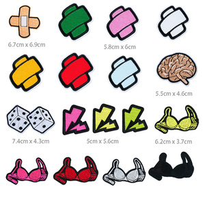 Parches Termoadhesivos Bordados con Diseño de Corazón, Flor, Animal, Rayo, para Decorar Ropa, Lindos para Chicas - Product Image 3