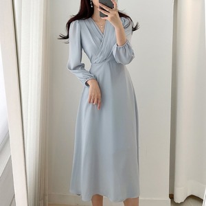 Đầm nữ thời trang mùa xuân thu kiểu cổ điển xếp ly mới 2025 cổ V eo cao dáng ôm chất chiffon tay dài - Product Image 4