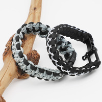 Taille personnalisée bricolage extérieur tactique survie Paracord Bracelet d'urgence réglable Bracelet pour hommes