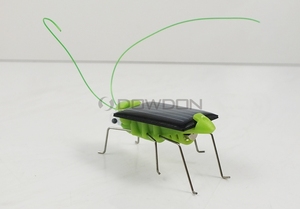 Kid Novel Locust Toy 1V 70MAh Green Grasshopper Năng Lượng Mặt Trời - Product Image 2