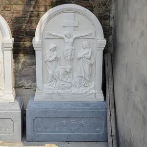 Scultura di rilievo della parete di pietra della decorazione della chiesa cattolica intagliata a mano statue di crocifisso di gesù in marmo stazioni per adolescenti