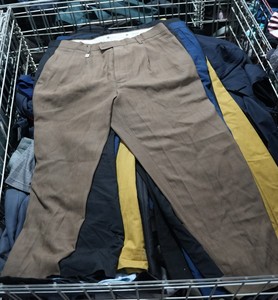 Pantaloni Eleganti da Uomo Usati, Vendita all'Ingrosso di Pantaloni Formali, Fornitore di Stock <span class=keywords><strong>in</strong></span> Grandi Quantità per Uniformi da Ufficio e Lavoro - Product Image 2