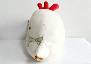 Peluche de <span class=keywords><strong>Pollo</strong></span> Suave al por Mayor con Diseño de Pañuelo Verde para Regalos Infantiles y Decoración de Habitaciones - Product Image 4