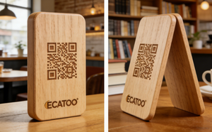 Supporto per Codice QR con Base in Legno e Cartoncino in Bambù per Condivisione sui Social Media - Product Image 6