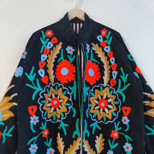 Chaqueta Bomber de Mujer, Estilo Bohemio, Tradicional, Tribal, Bordada a Mano, Reversible, Ecológica, Transpirable, de Algodón Suzani - Product Image 1