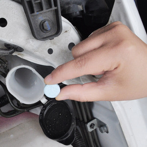 Pastiglie Concentrate per Liquido Lavavetri Auto, Detergente Solido per Vetri e Prodotti per la Pulizia - Product Image 6