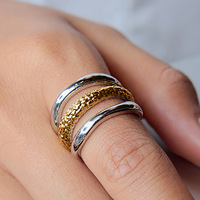 Bague superposée bicolore en acier inoxydable Gaovo pour femme, texture tressée, étanche, hypoallergénique, collection de bijoux tendance, cadeau