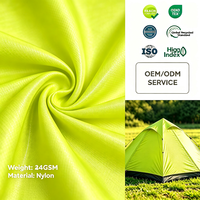Tissu en nylon personnalisé OEM ODM, couleur, largeur et poids sur mesure, hydrofuge, pour vêtements de sport, sacs à dos, tentes et produits d'extérieur