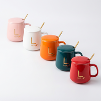 Ensemble cadeau souvenir de mariage personnalisé avec logo, vente en gros, tasse en céramique, couvercle, cuillère, serviette, boîte cadeau imprimée en sérigraphie, prix d'usine, livraison rapide