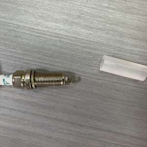 Bujías dobles de iridio para Toyota COROLLA OE NO.<span class=keywords><strong>IXEH20TT</strong></span> - Product Image 3