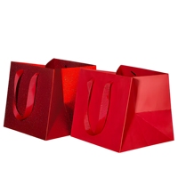 Sacs shopping en carton de luxe avec logo personnalisé, matériaux recyclés, estampage à chaud, poignée en ruban pour la vente au détail de vêtements et les expositions