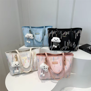 Nouveaux grands sacs fourre-tout en toile pour femme, sacs à main mignons et kawaii, sacs de couleur arc-en-ciel tendance pour les trajets quotidiens - Product Image 1