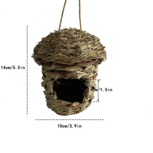 Nid d'oiseau tissé à la main 14x10cm en herbe, décoration de jardin extérieur pour oiseaux - Product Image 2