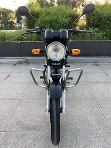 Motocyclette de rue YAMAHA YB125Z 125cc d'<span class=keywords><strong>occasion</strong></span>, capacité de transport de marchandises, adaptée à toutes les conditions routières, robuste et durable - Product Image 5
