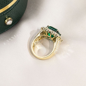 Messi Jewelry MSR-1791 18K Yellow Gold Asscher Cut Claw Setting Fashion <b>Ring</b> Fancy Design Emerald <b>Ring</b> - Product Image 3