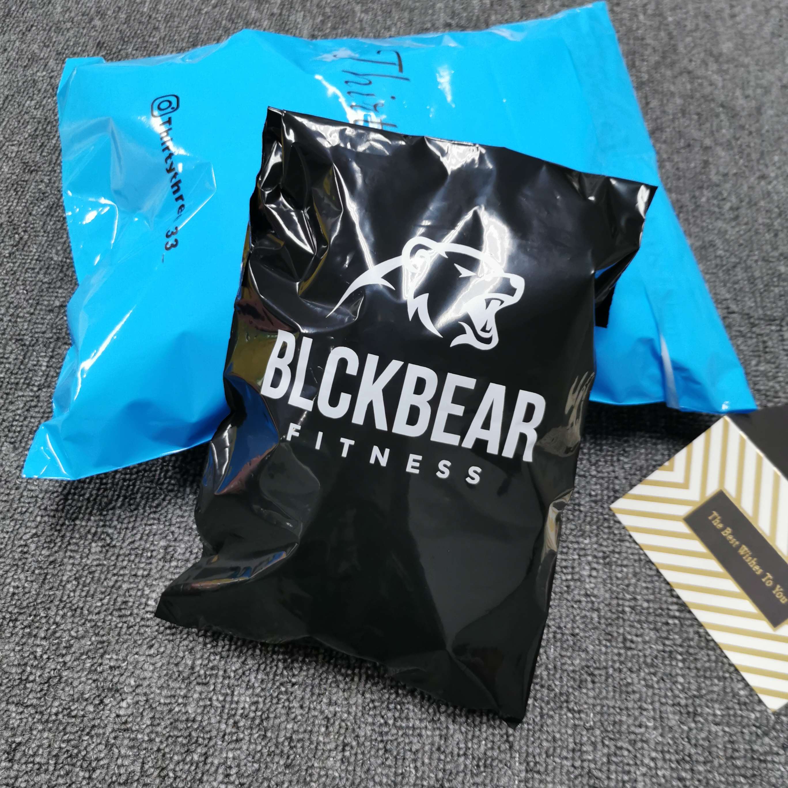 Биоразлагаемая упаковка для почтовых отправлений, индивидуальный глянцевый черный цветной пластиковый пакет для почтовых отправлений, биоразлагаемые почтовые пакеты, почтовые пакеты из кукурузы