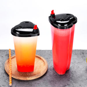 Bicchiere <span class=keywords><strong>a</strong></span> <span class=keywords><strong>Forma</strong></span> <span class=keywords><strong>di</strong></span> <span class=keywords><strong>Cuore</strong></span> 12-18 oz per Bevande Fredde, Limonata, Succo, Tè al Latte con Bolle Personalizzato, Bicchiere <span class=keywords><strong>di</strong></span> Plastica Usa e Getta con Coperchio - Product Image 3