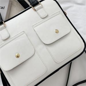 Sac à main rectangulaire en cuir PU, poches avant, compartiment intérieur, Logo personnalisé, Rivets, imperméable, fourre-tout d'extérieur - Product Image 6
