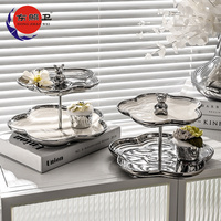 Nouveau Design de décor de fête, support à Dessert, ensemble de plateaux d'affichage pour cupcakes, ours mignon en acier inoxydable, ensemble d'assiettes à Dessert argentées à 3 niveaux