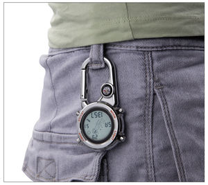 مشبك مشبك خطاف المفاجئة سلسلة مفاتيح للتخييم وركوب الدراجات محمولة بوصلة معدنية صغيرة متسلسلة تسلق اتجاه رخيص - Product Image 4