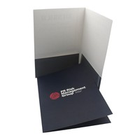 Carpeta de documentos de papel de cartón impresa CMYK personalizada para uso en hospitales y escuelas fiscales con logotipo de dos bolsillos