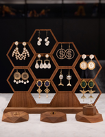 Présentoir de bijoux en bois de noyer noir, support de rangement pour bagues, présentoir de bijoux, cadeau pour femme, boucles d'oreilles, support suspendu