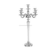 Grand candélabre de table en aluminium argenté fait main pour mariage
