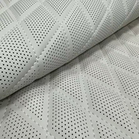 Revêtement de siège de voiture de luxe en cuir PU microfibre 3D matelassé, anti-moisissure, résistant à l'abrasion, élastique, matériau de remplacement
