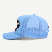 Casquette 5 panneaux personnalisée OEM avec logo brodé, bleu ciel, style color block, en maille et mousse, casquette de camionneur 5 panneaux pour l'extérieur, été