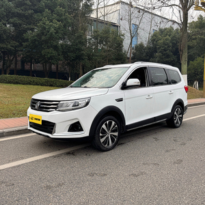Voitures d'<span class=keywords><strong>occasion</strong></span> Dongfeng Forthing Joyear X6 2017 SUV compact 1.5T manuel, bon état, faible consommation d'essence, voitures chinoises, SUV 7 places - Product Image 1
