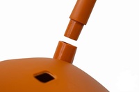 Ensemble de mobilier d'extérieur moderne Table et chaises en plastique pour patio, cour, jardin, balcon ou hôtel