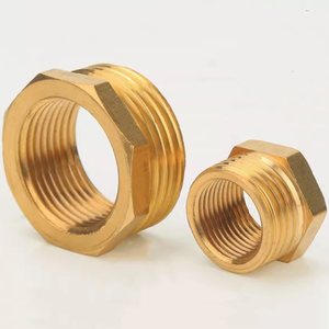 Латунные втулки M3/4 и F3/8 для электромеханических применений, упакованные в картонную коробку - Product Image 1