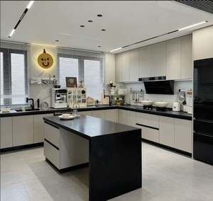 Armoires de cuisine BALOM personnalisées, prêtes à assembler, ensemble RTA, armoires légères en PVC pour les petites cuisines d'appartements - Product Image 1