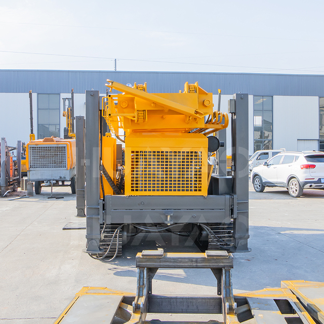 High-Torque Crawler Drill Rig DR-210