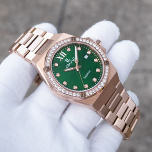 OBLVLO Luxury Fashion Mens Rose Gold Round Diamonds Bezel Quartz 40mm Green Dial Date Display Bracelet <strong>Retro</strong> <strong>Clock</strong> AW - Product Image 2