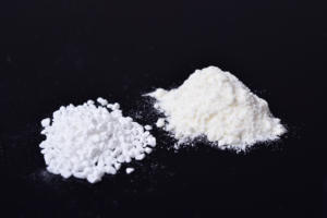 <span class=keywords><strong>Cloro</strong></span> Granular de Color Blanco, 99% de Pureza, Agente Auxiliar Químico, en Envase de Tambor de Plástico - Product Image 3