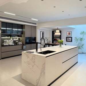 Mueble de Cocina Modular Moderno de Alta Gama, Madera Contrachapada Ecológica, Duradera e Impermeable, Isla de Cocina con Mesa de Comedor de una Sola Pieza, Personalizable - Product Image 2