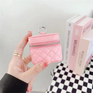 Funda Universal portátil de cuero para auriculares con cadena, fundas para auriculares inalámbricos de muñeca para <span class=keywords><strong>Airpods</strong></span> <span class=keywords><strong>Samsung</strong></span> Huawei, funda para auriculares - Product Image 4