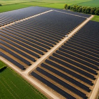 Système de montage pour ferme solaire, structure de support au sol pour panneaux photovoltaïques, pour projet utilitaire